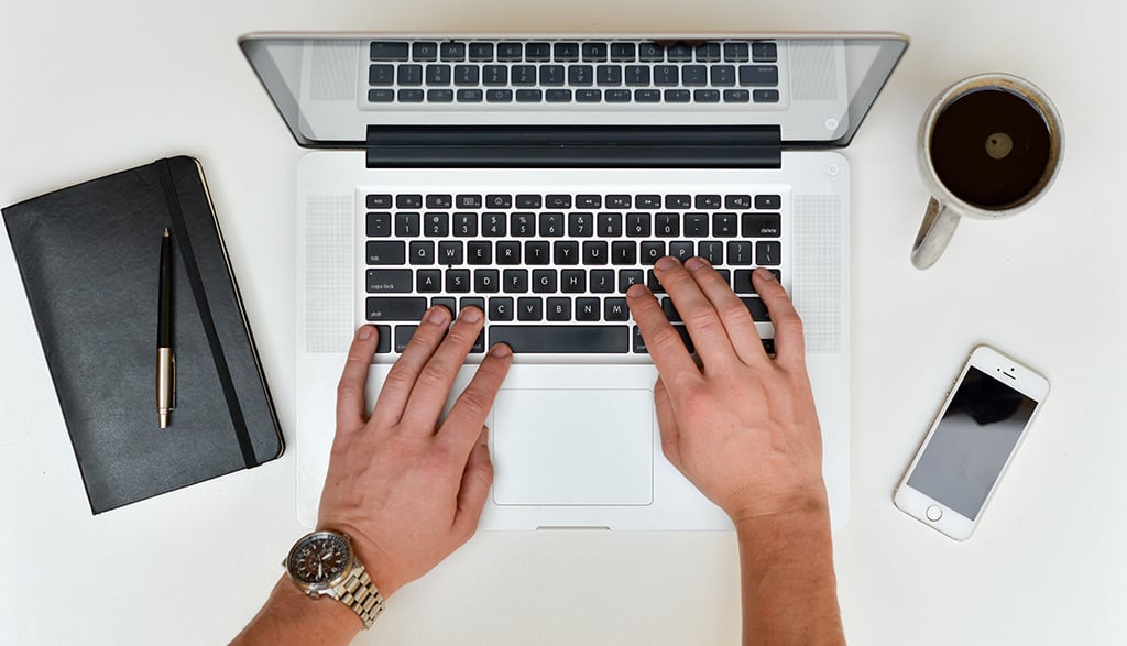 What is ‘Hot Desking?’ And Who’s It For?