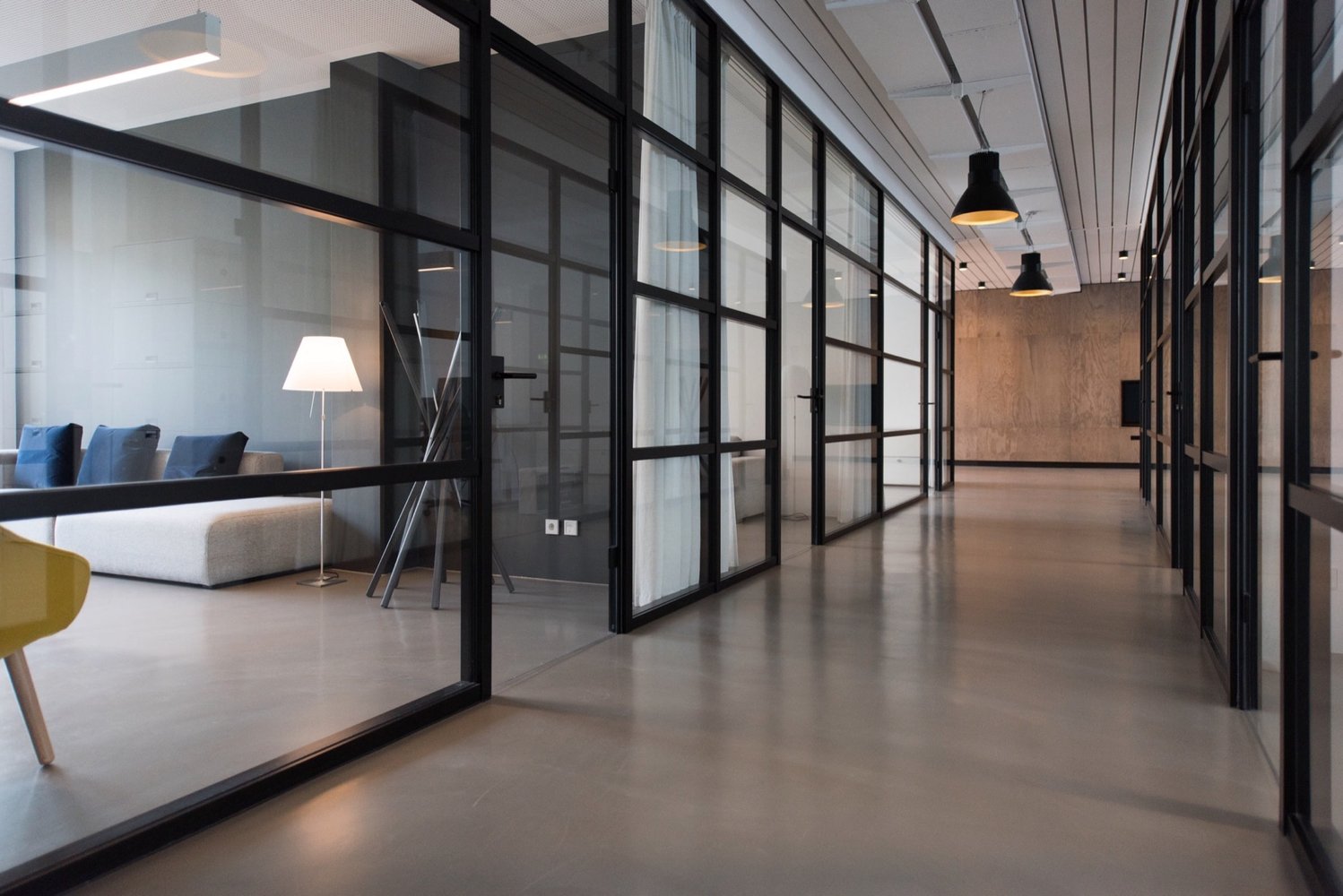 How to maintain social distancing in the office environment