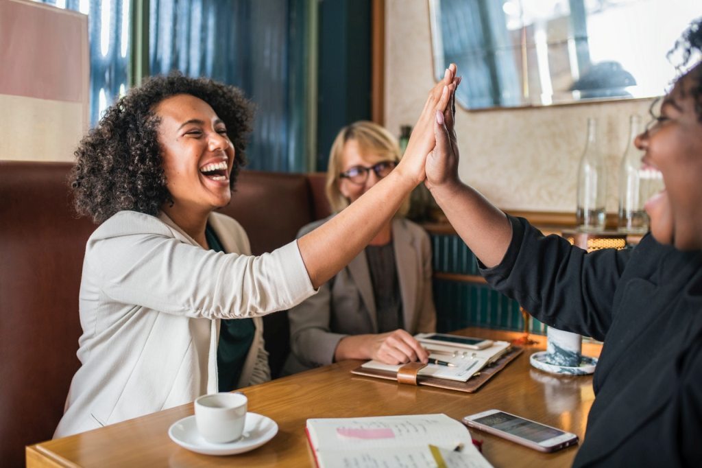 5 Ways Collaboration Can Strengthen Your Business