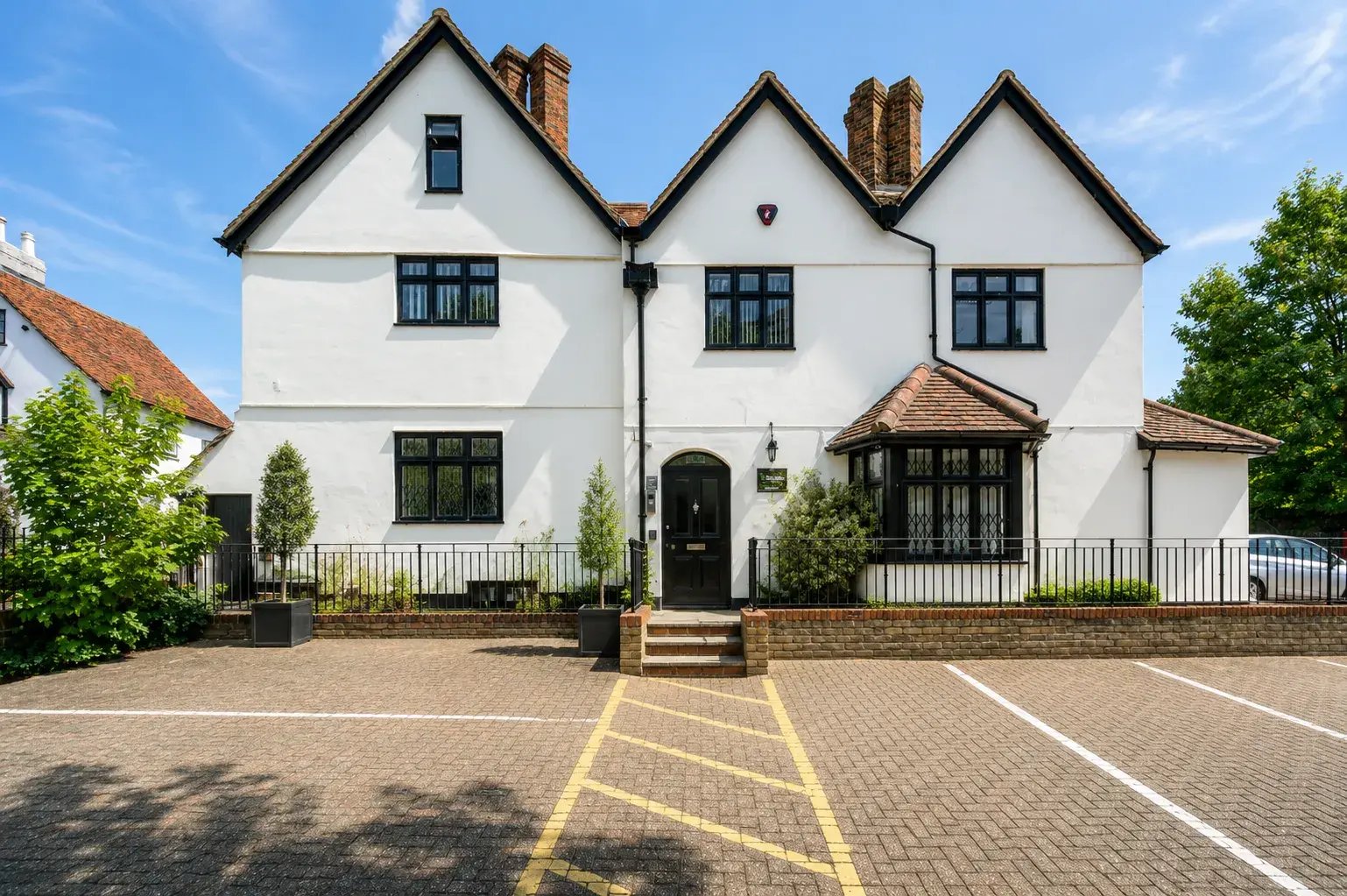Inside Three Gables, Hemel Hempstead